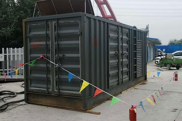 孟津发电机租赁空气滤清器多久更换一次?